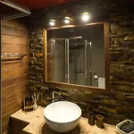 Cozy Mountain In Lejlighed Platres